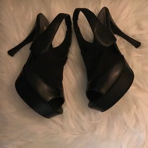 Vera wang heels